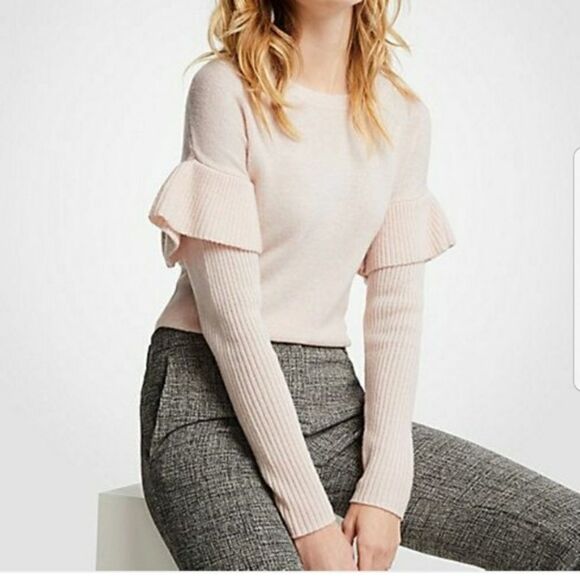 ANN TAYLOR Pink Flounce Sleeve  Wool Blend Sweater Size Small NWT - Picture 1 of 5